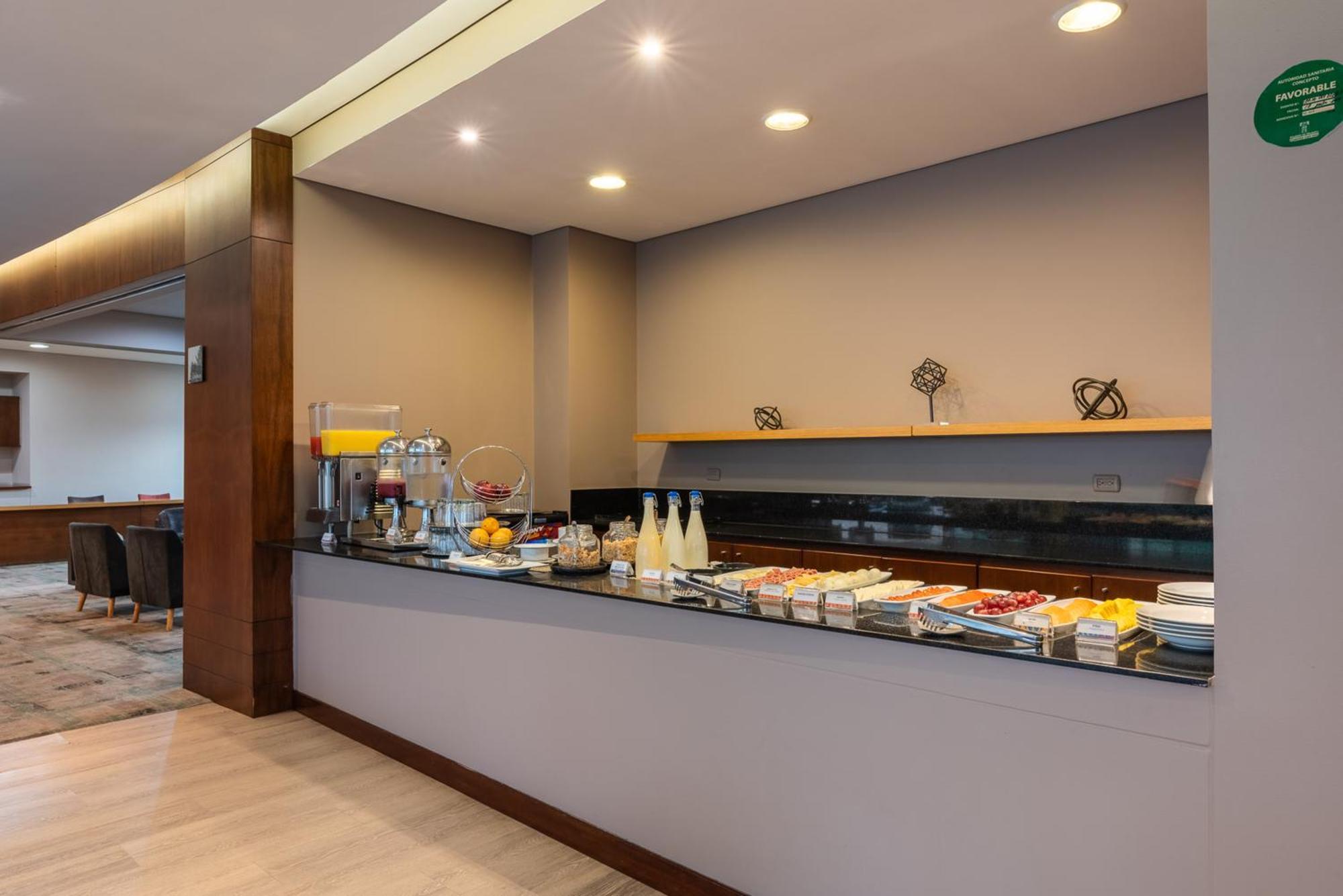 Estelar Apartamentos Медельин Экстерьер фото